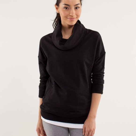 Lululemon Rest Day Pullover - Picture 1 of 13